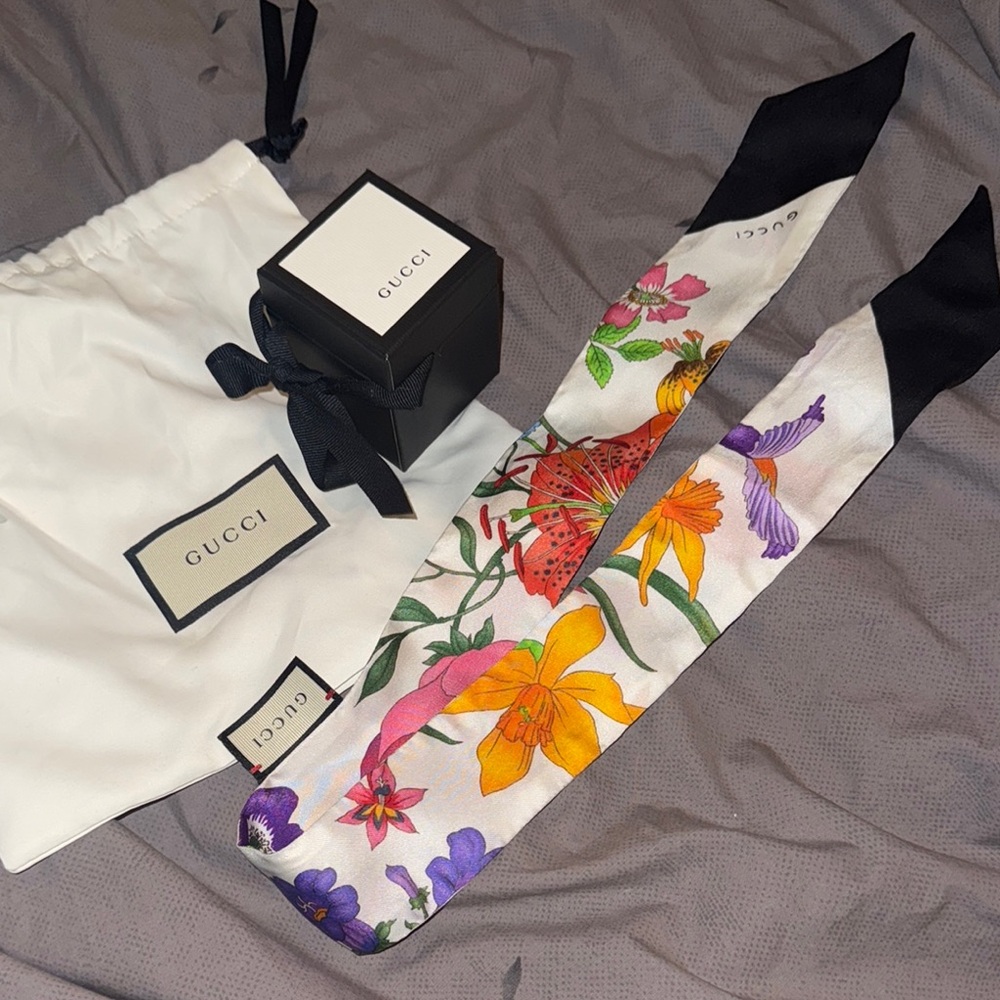 Gucci Multicolor Floral Silk Tie